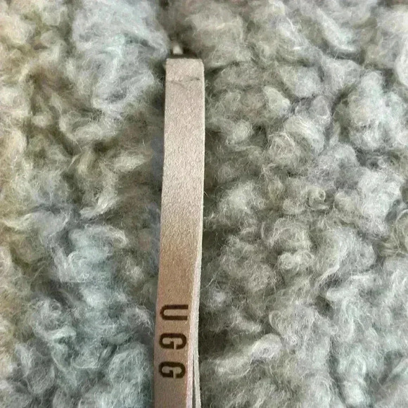 NWT! UGG WOMEN'S MAEVE SHERPA JACKET IN SIDEWALK COLOR L - Picture 16 of 16